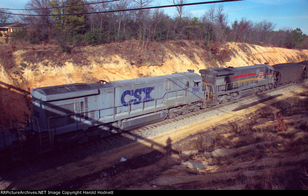 CSX 7010 & 7008 working a loaded coal train